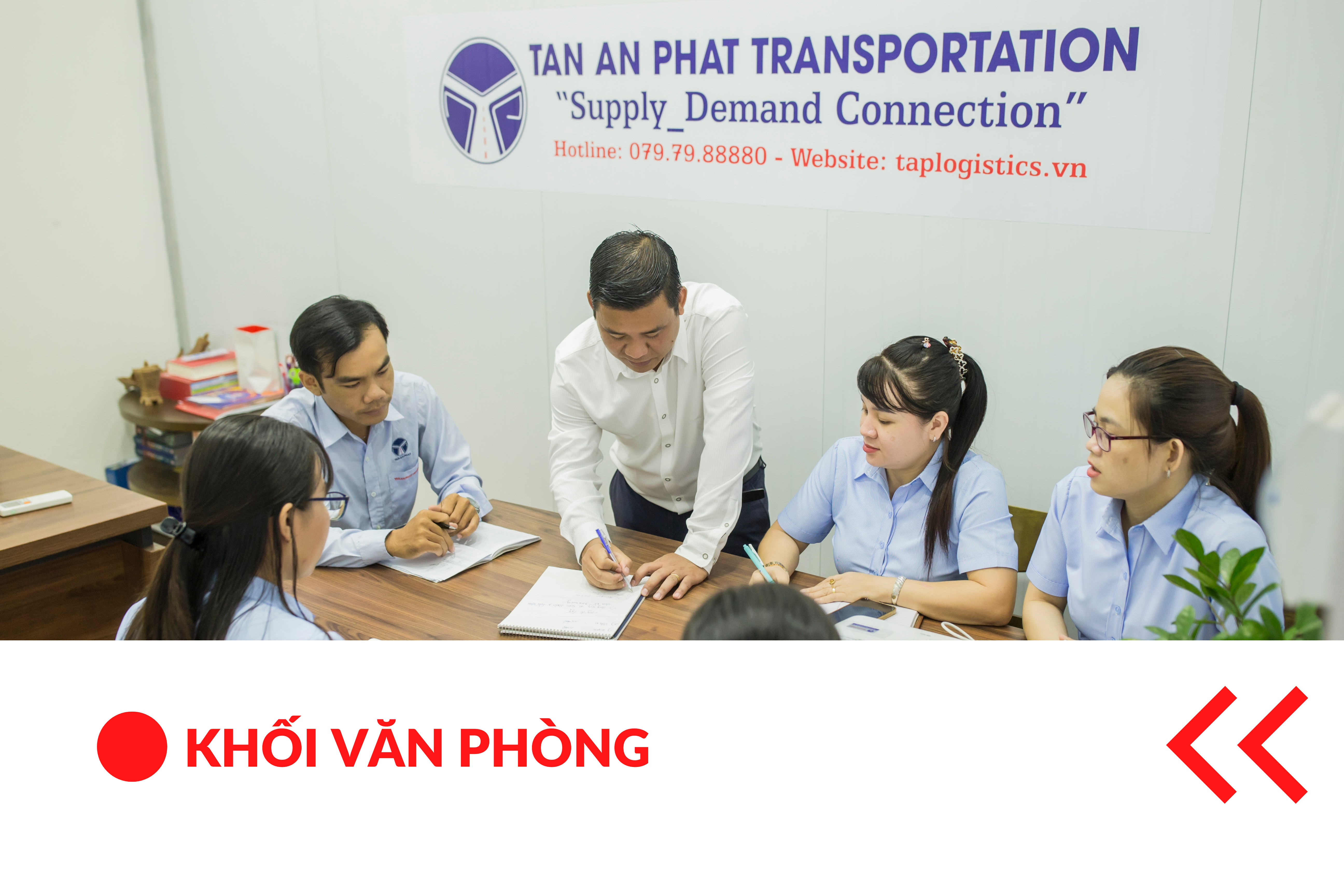 Tuyển dụng khối văn phòng